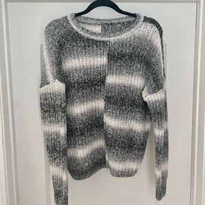LUCKY BRAND grey and white sweater, size medium